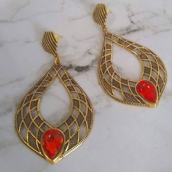 Red Jewel Cutout Teardrop Earrings - Picture 5 of 5